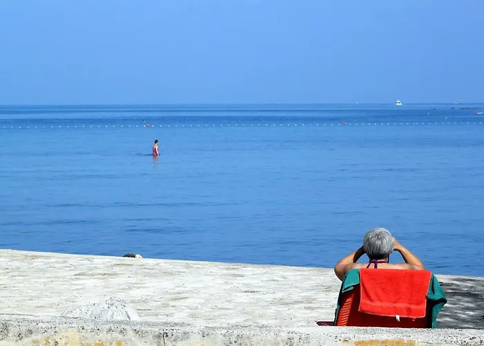 With A Parking Space - 7043 Daire Umag