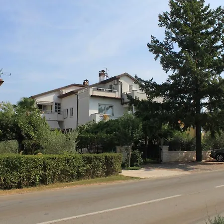 With A Parking Space - 7043 Apartment Umag